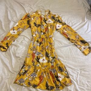 Floral patterned long sleeve dress